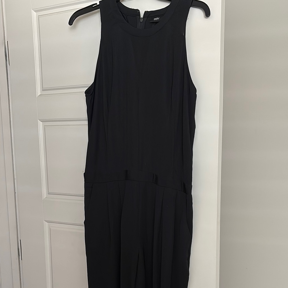 Elegant Black Sleeveless Jumpsuit